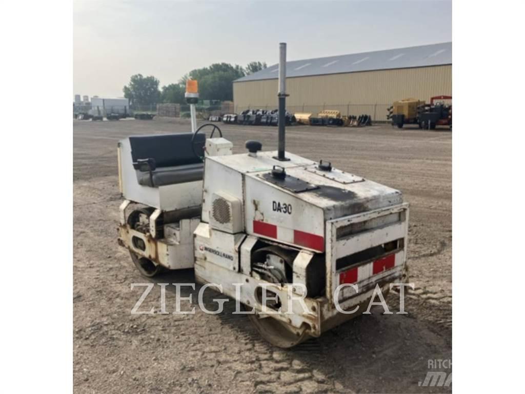 Ingersoll Rand DA30 Pôdne kompaktory