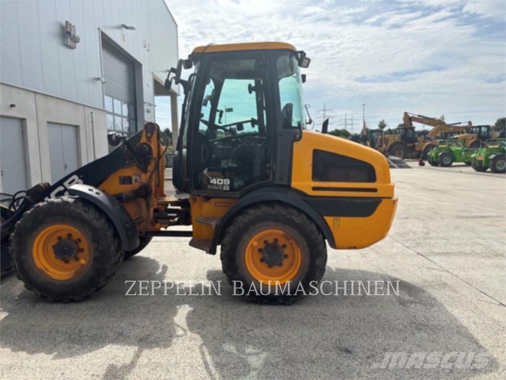 JCB 409 Kolesové nakladače