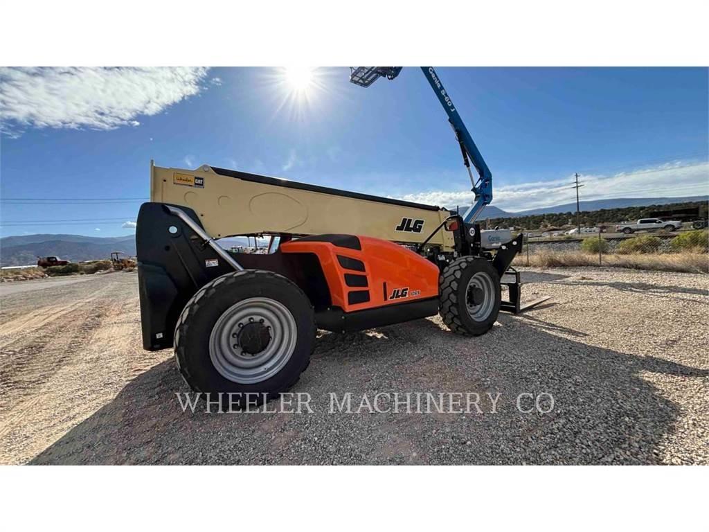 JLG 1055 Teleskopické manipulátory