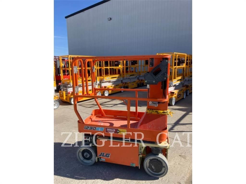 JLG 1230ES Nožnicové zdvíhacie plošiny