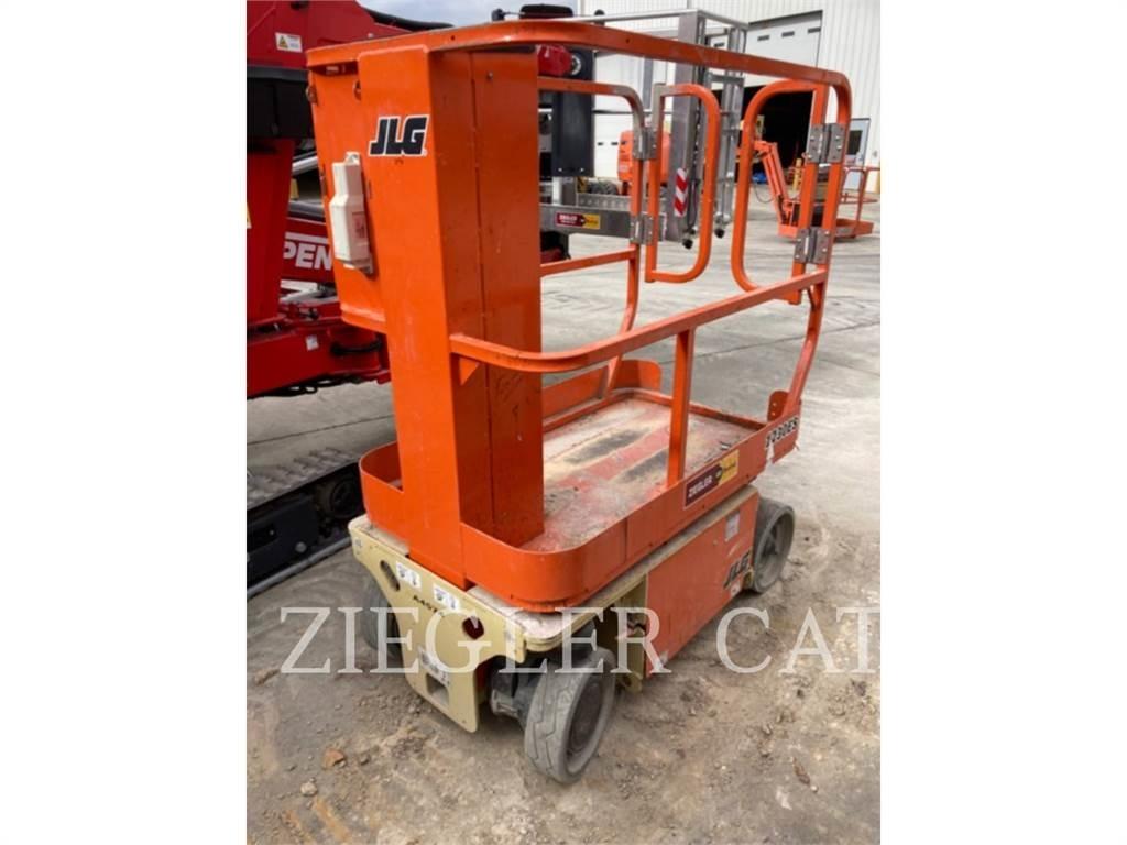 JLG 1230ES Nožnicové zdvíhacie plošiny