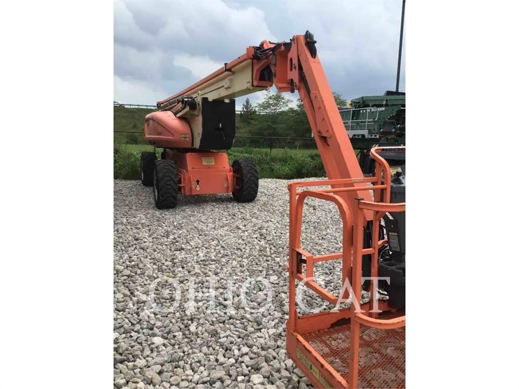 JLG 1250AJP Kĺbové plošiny