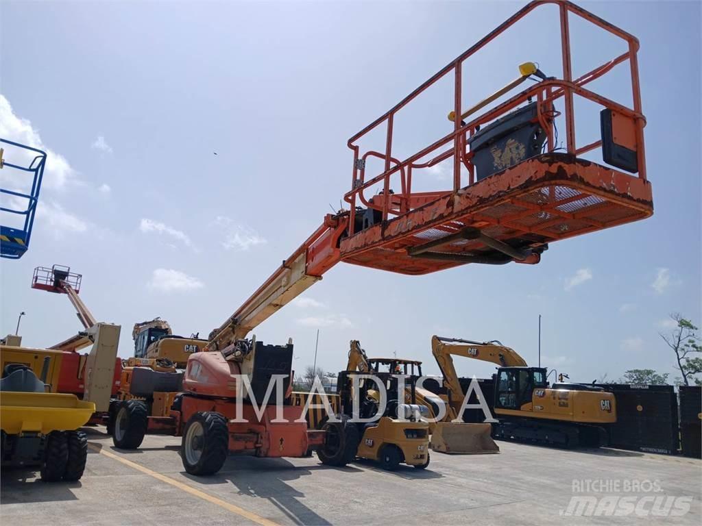 JLG 1250AJP Kĺbové plošiny