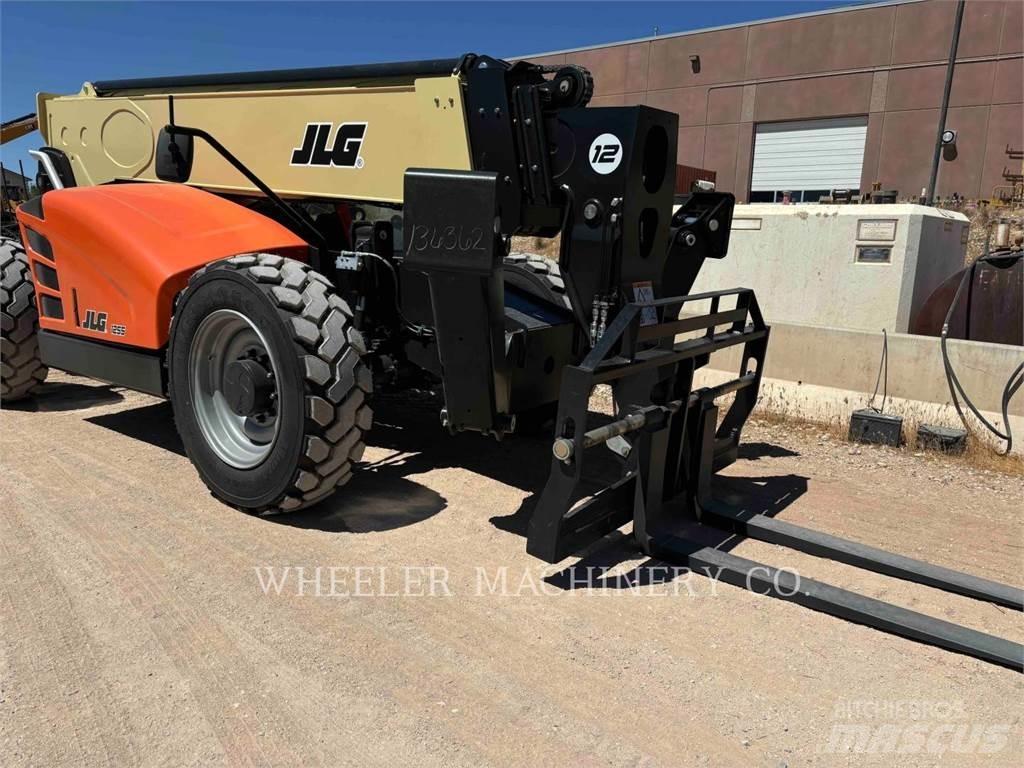 JLG 1255 Teleskopické manipulátory