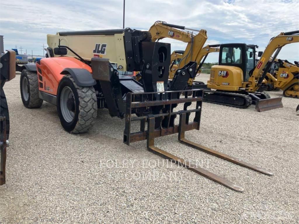 JLG 1255C Teleskopické manipulátory