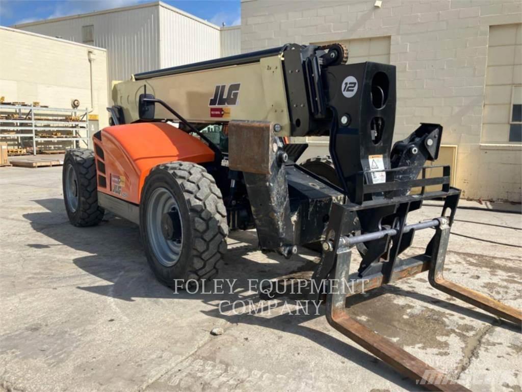 JLG 1255C Teleskopické manipulátory