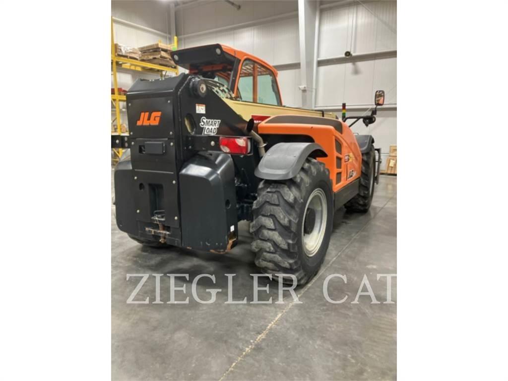 JLG 1732 Teleskopické manipulátory