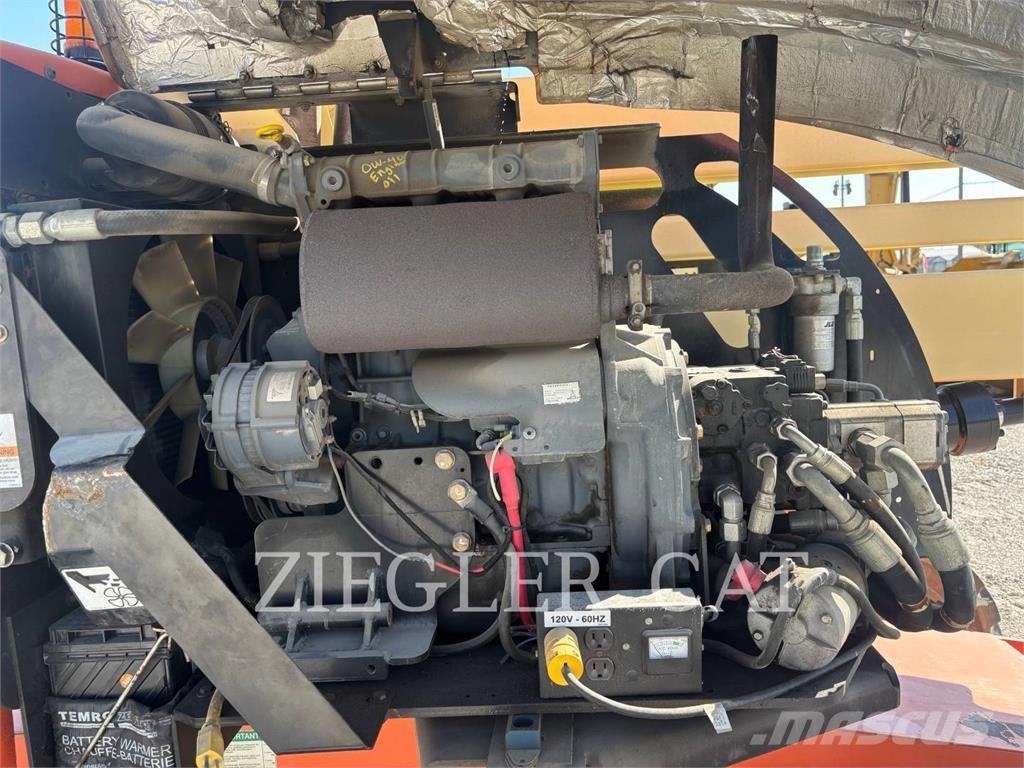 JLG 450AJ Kĺbové plošiny