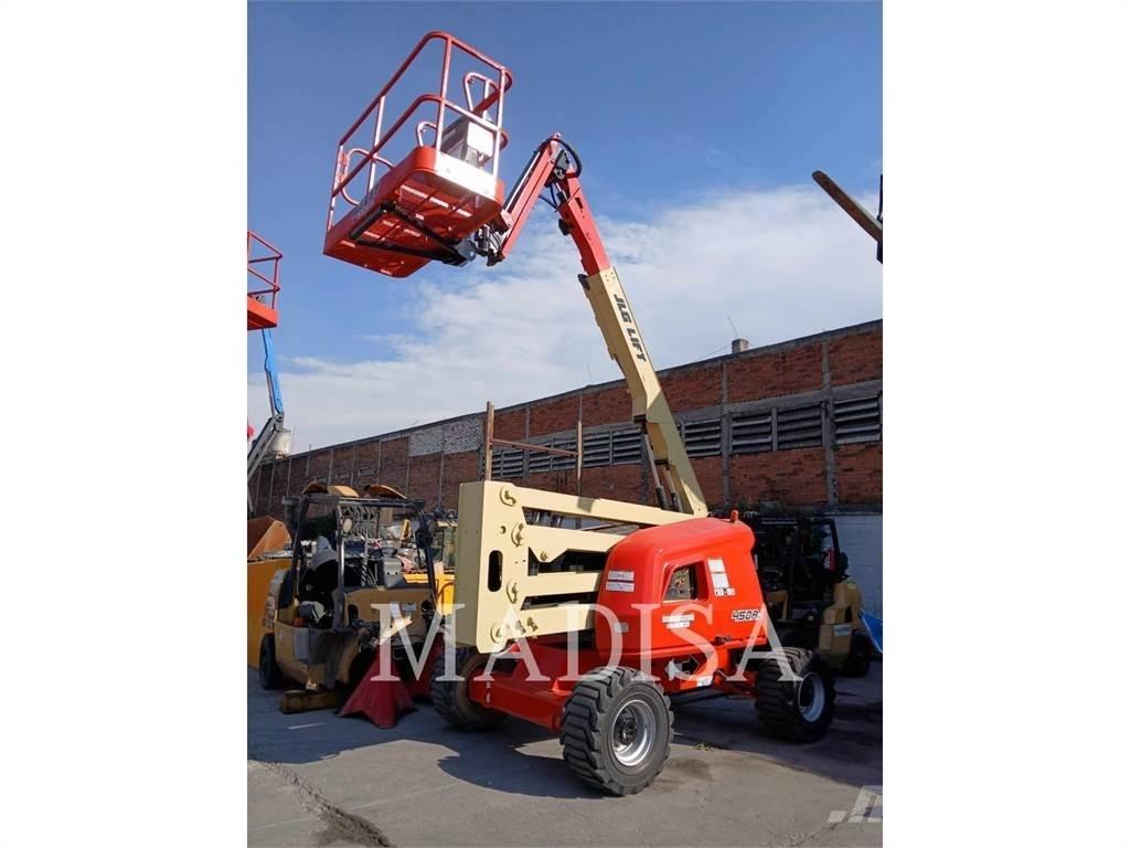 JLG 450AJ 4WD Kĺbové plošiny