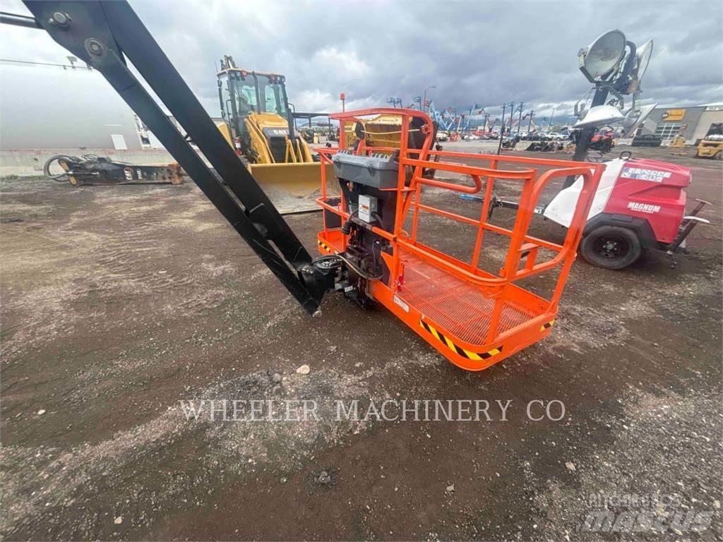 JLG 460SJ SP Kĺbové plošiny