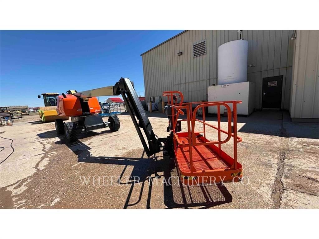 JLG 460SJ SP Kĺbové plošiny