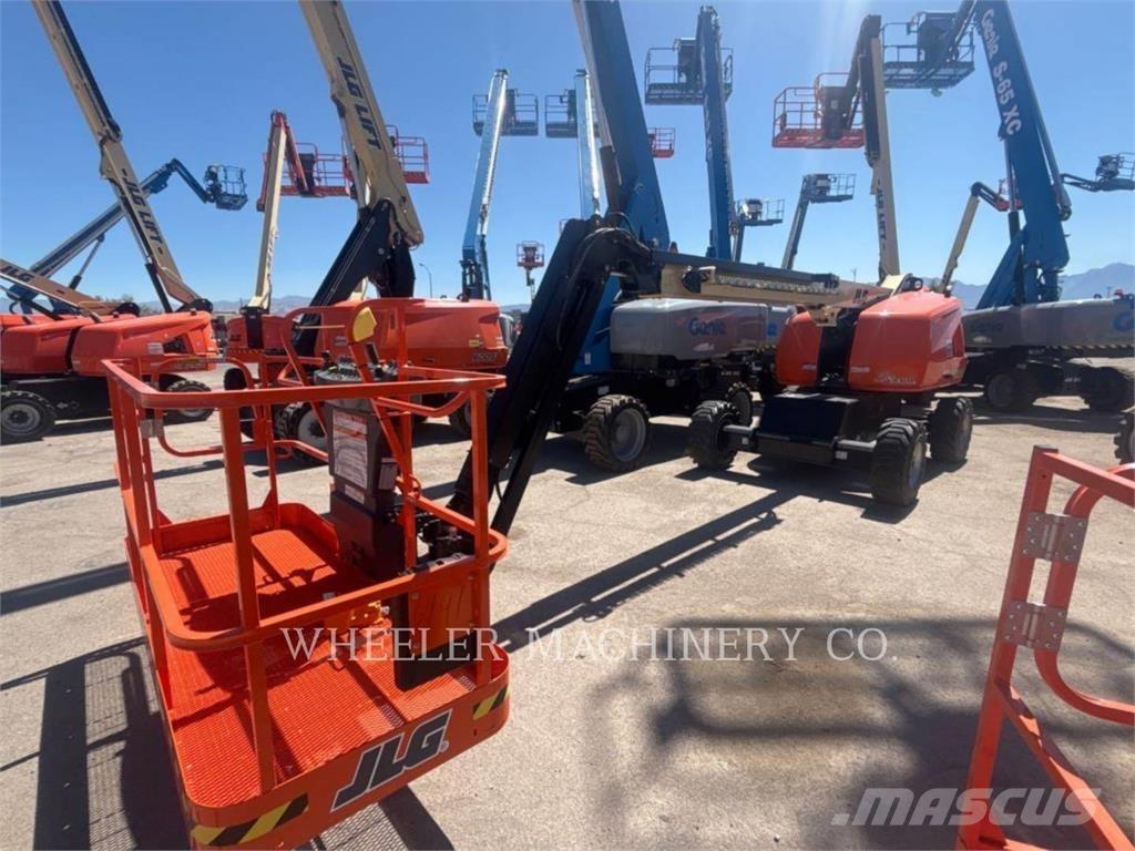 JLG 460SJ SP Kĺbové plošiny
