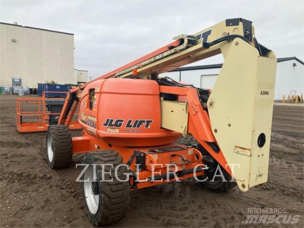 JLG 600AJ Kĺbové plošiny
