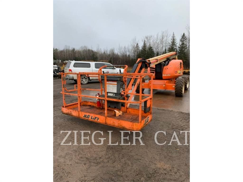 JLG 600AJ Kĺbové plošiny