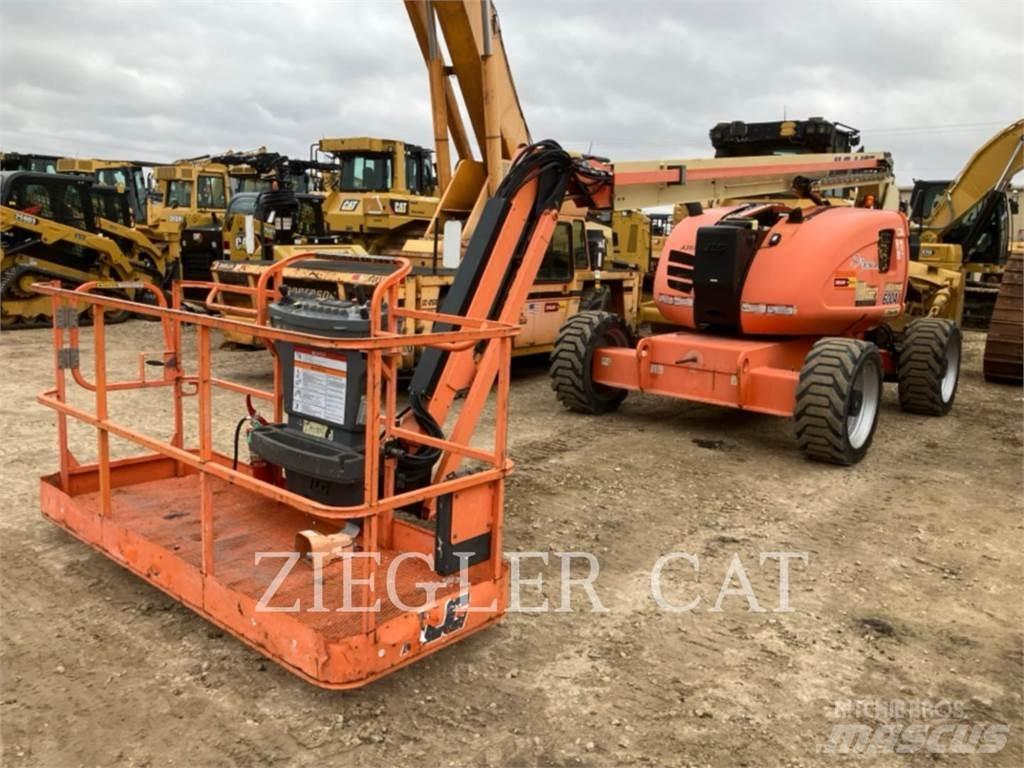JLG 600AJ Kĺbové plošiny