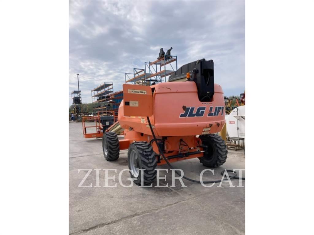 JLG 600S Kĺbové plošiny