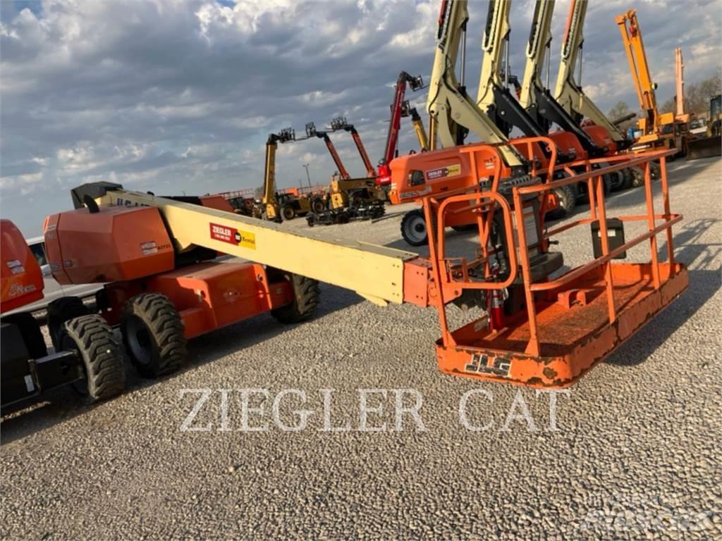 JLG 600S Kĺbové plošiny