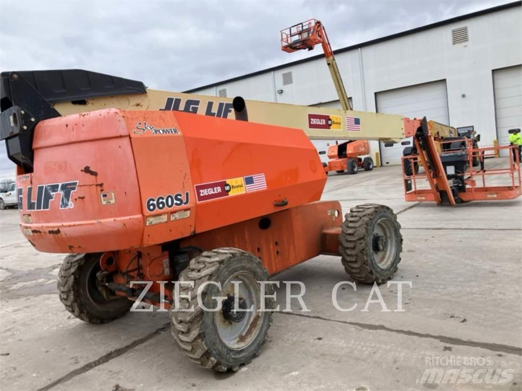 JLG 660SJ Kĺbové plošiny