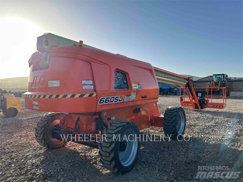 JLG 660SJ Kĺbové plošiny