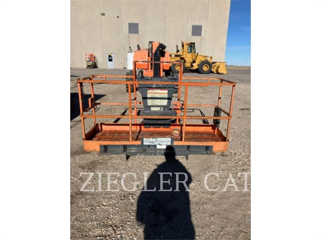 JLG 660SJ Kĺbové plošiny