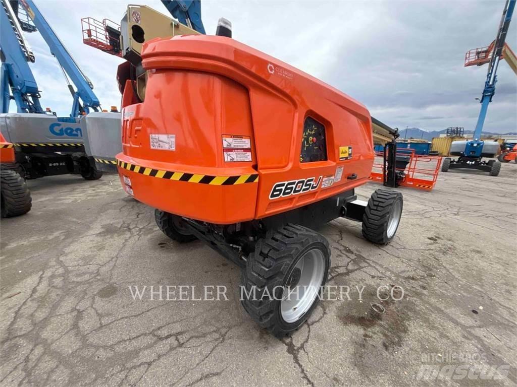 JLG 660SJ Kĺbové plošiny