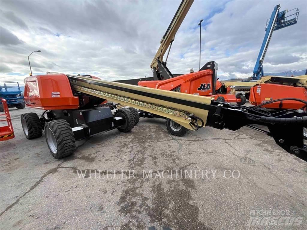 JLG 660SJ Kĺbové plošiny