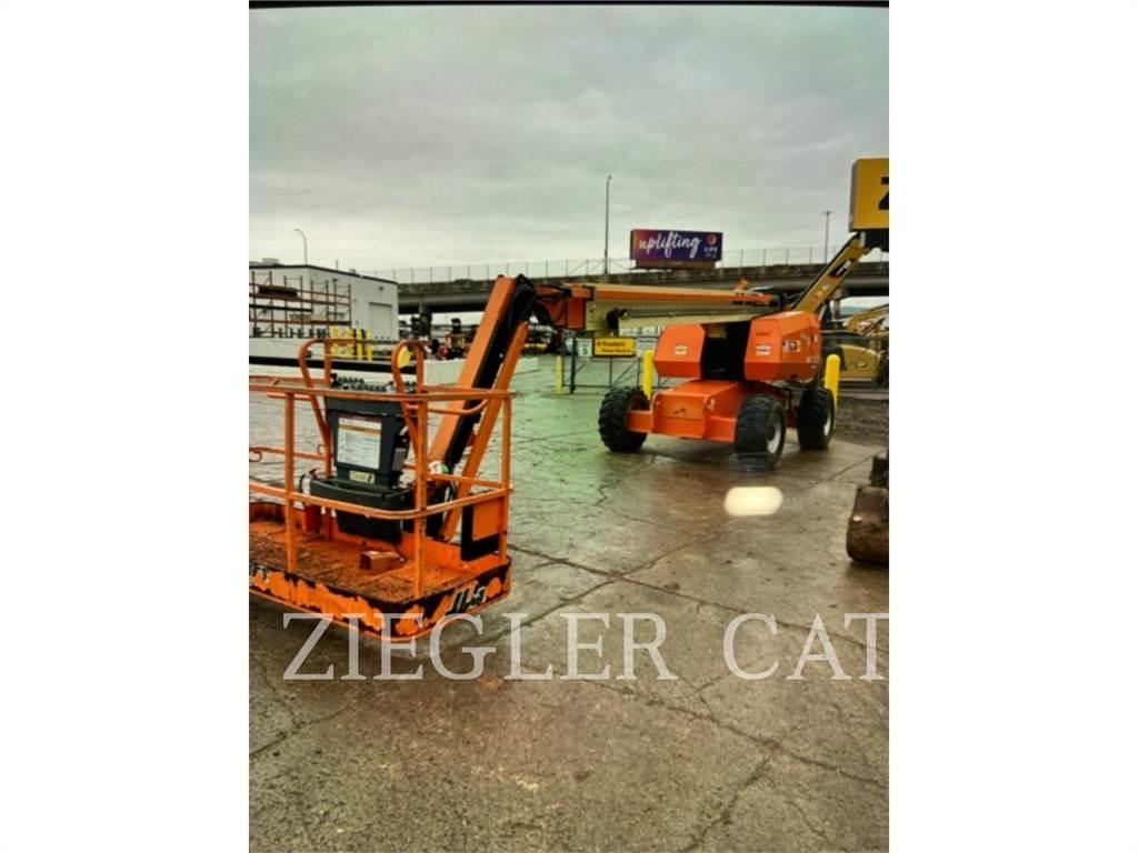 JLG 660SJ Kĺbové plošiny
