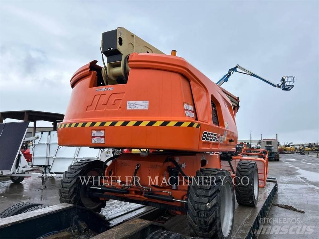 JLG 660SJ SP Kĺbové plošiny