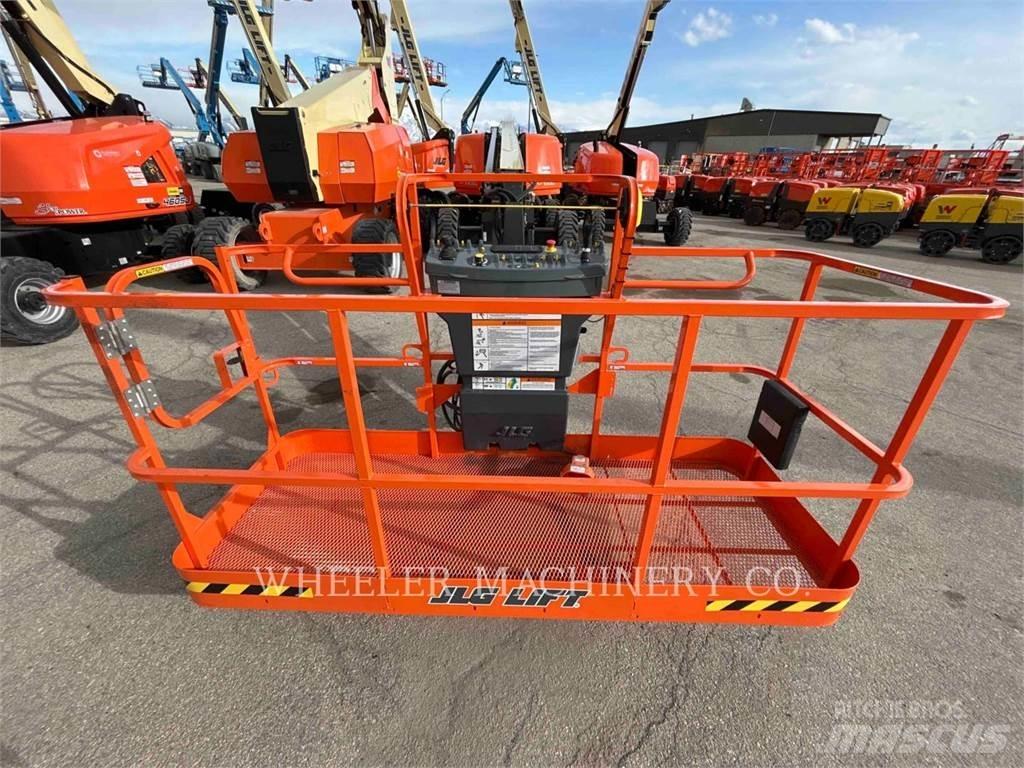 JLG 660SJ SP Kĺbové plošiny