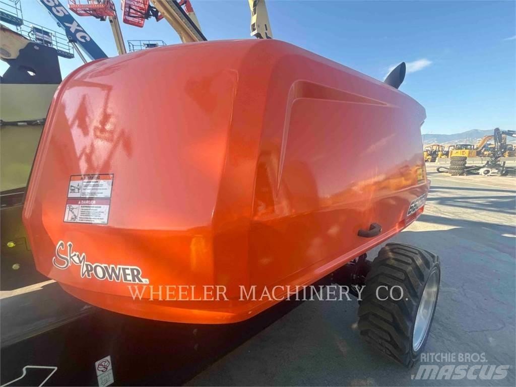 JLG 660SJ SP Kĺbové plošiny
