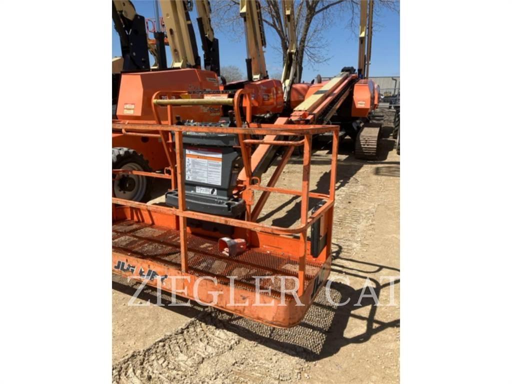 JLG 660SJC Kĺbové plošiny