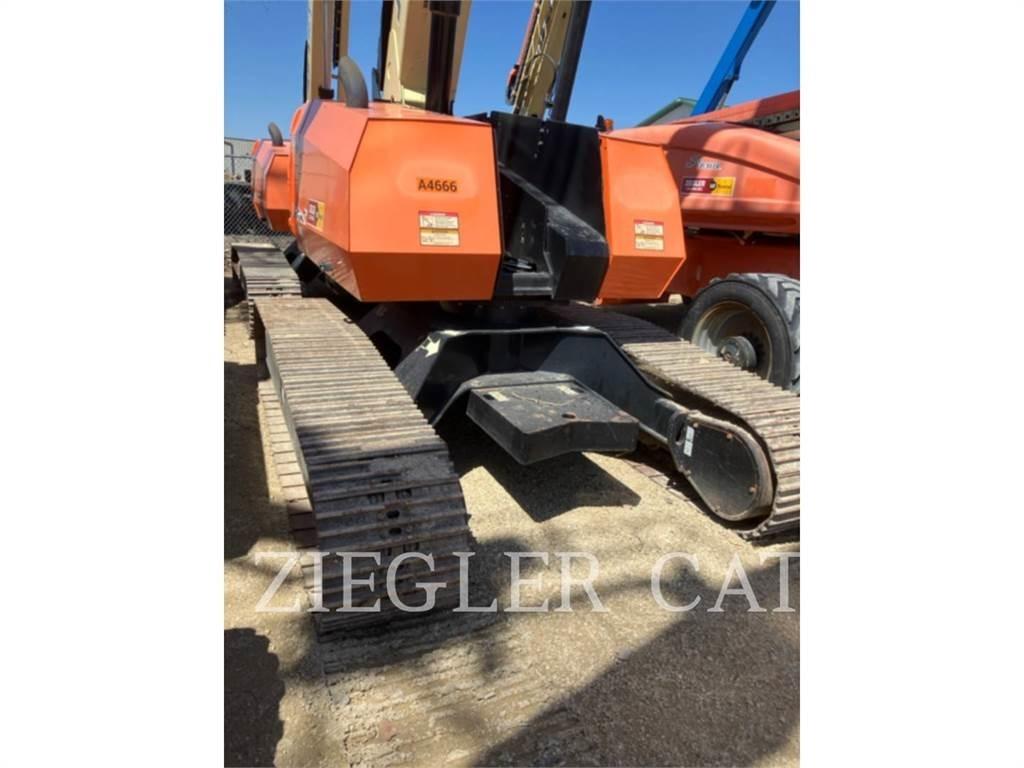 JLG 660SJC Kĺbové plošiny