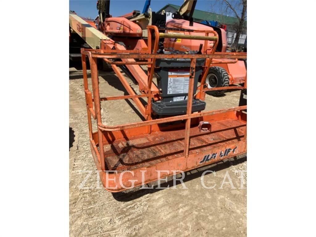 JLG 660SJC Kĺbové plošiny