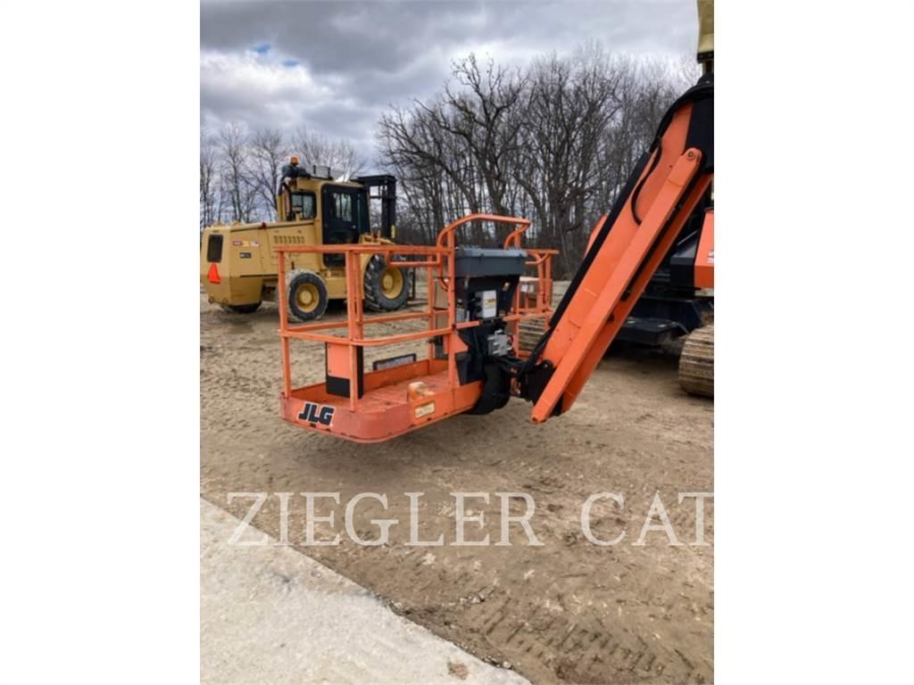 JLG 800AJ Kĺbové plošiny