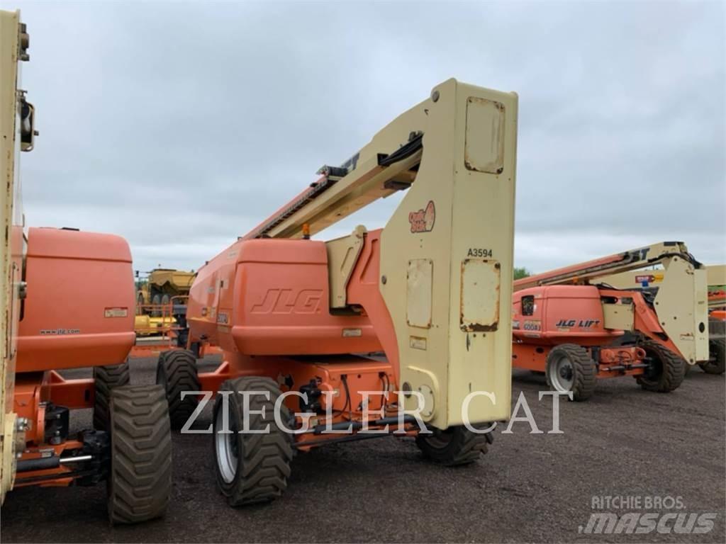 JLG 800AJ Kĺbové plošiny