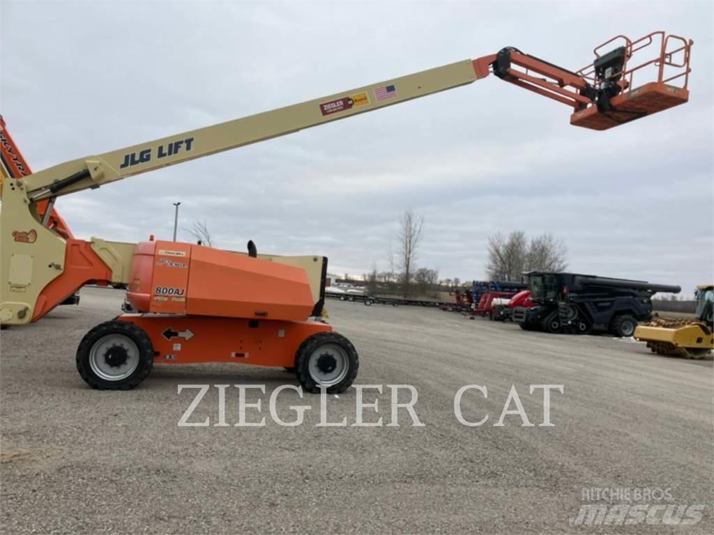 JLG 800AJ Kĺbové plošiny