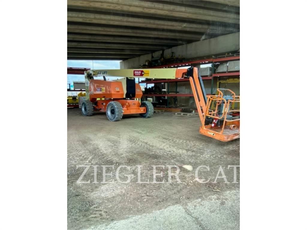 JLG 800AJ Kĺbové plošiny