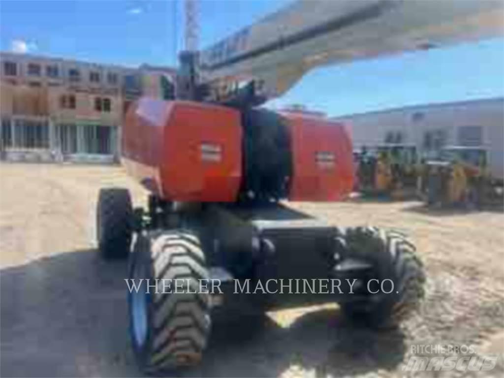 JLG 860SJ Kĺbové plošiny
