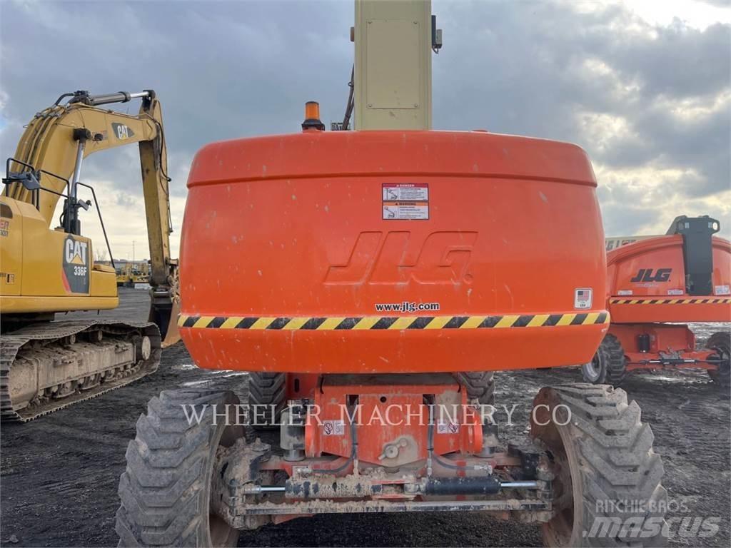 JLG 860SJ SP Kĺbové plošiny