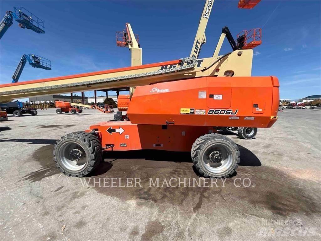 JLG 860SJ SP Kĺbové plošiny