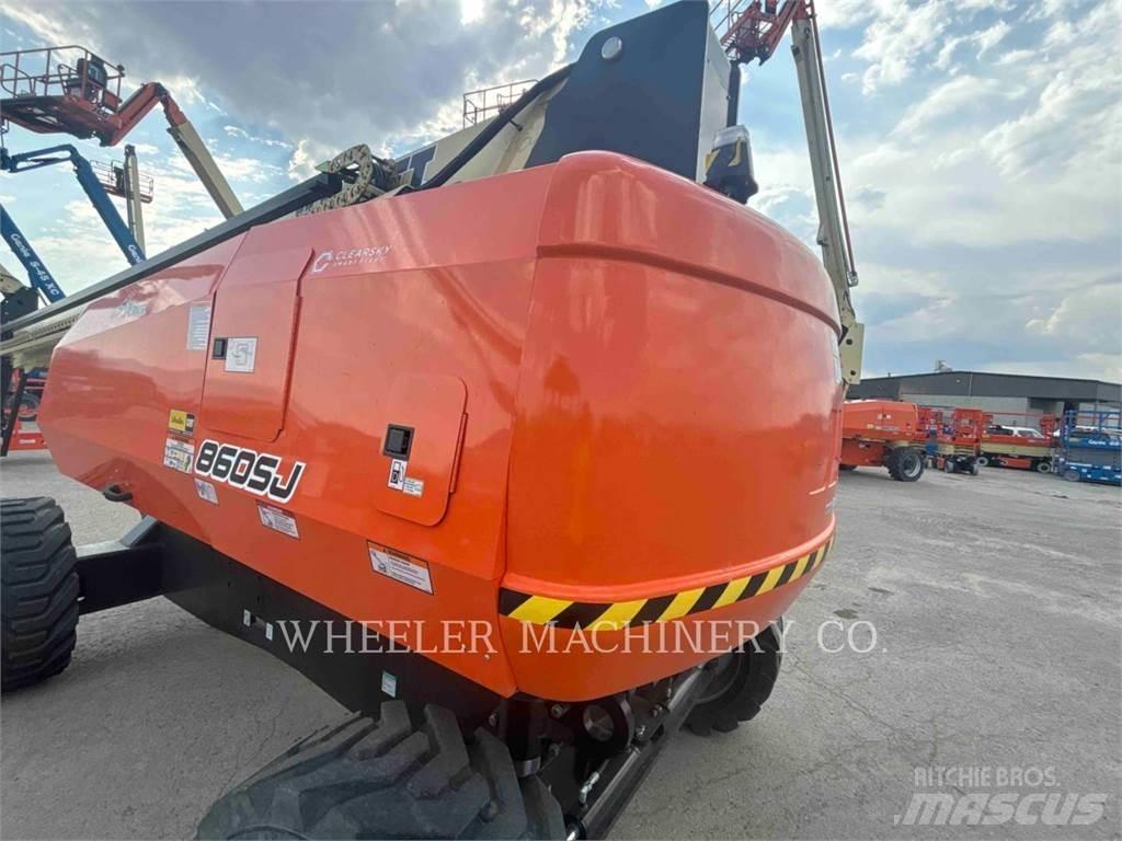 JLG 860SJ SP Kĺbové plošiny