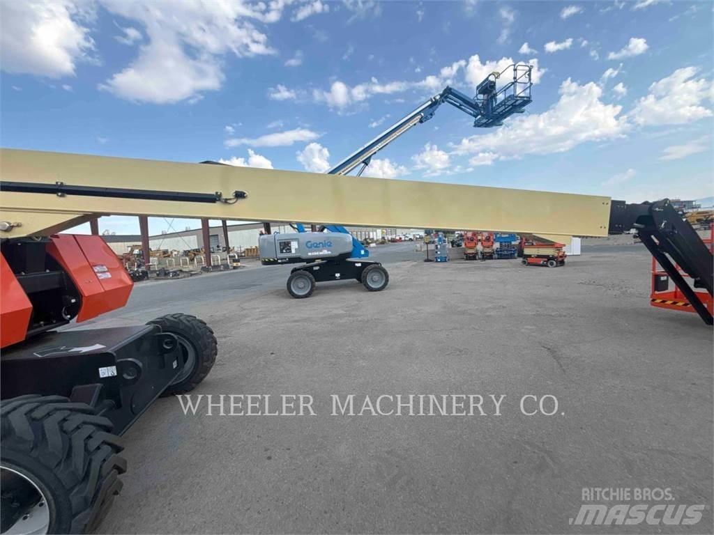 JLG 860SJ SP Kĺbové plošiny