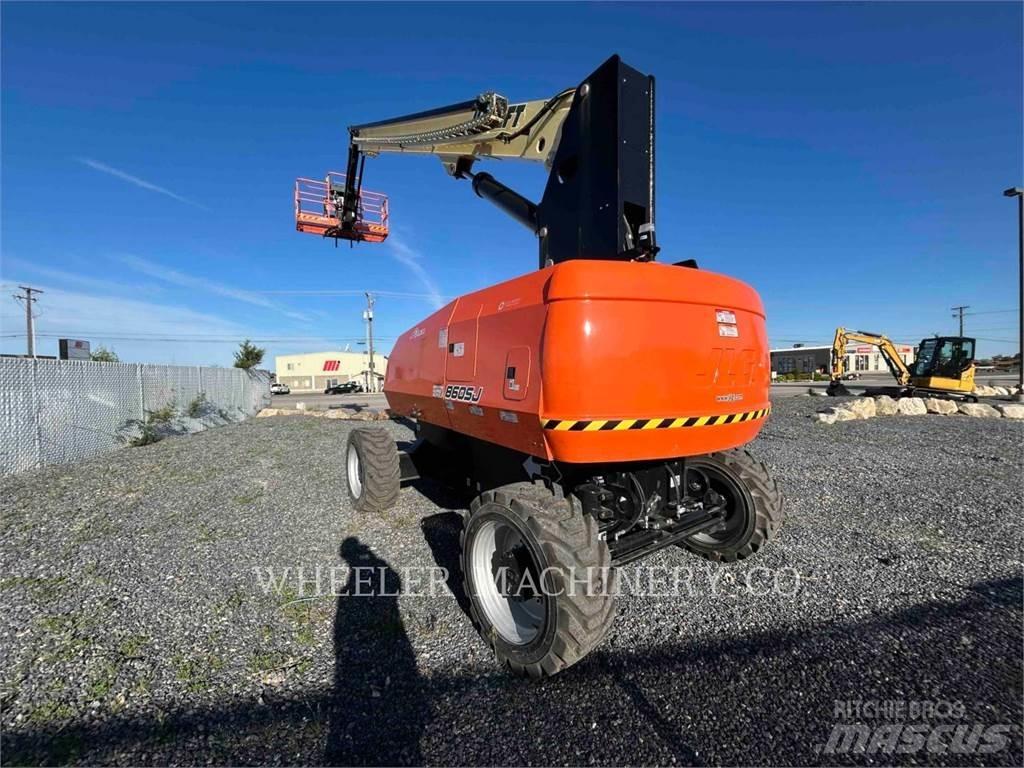 JLG 860SJ SP Kĺbové plošiny