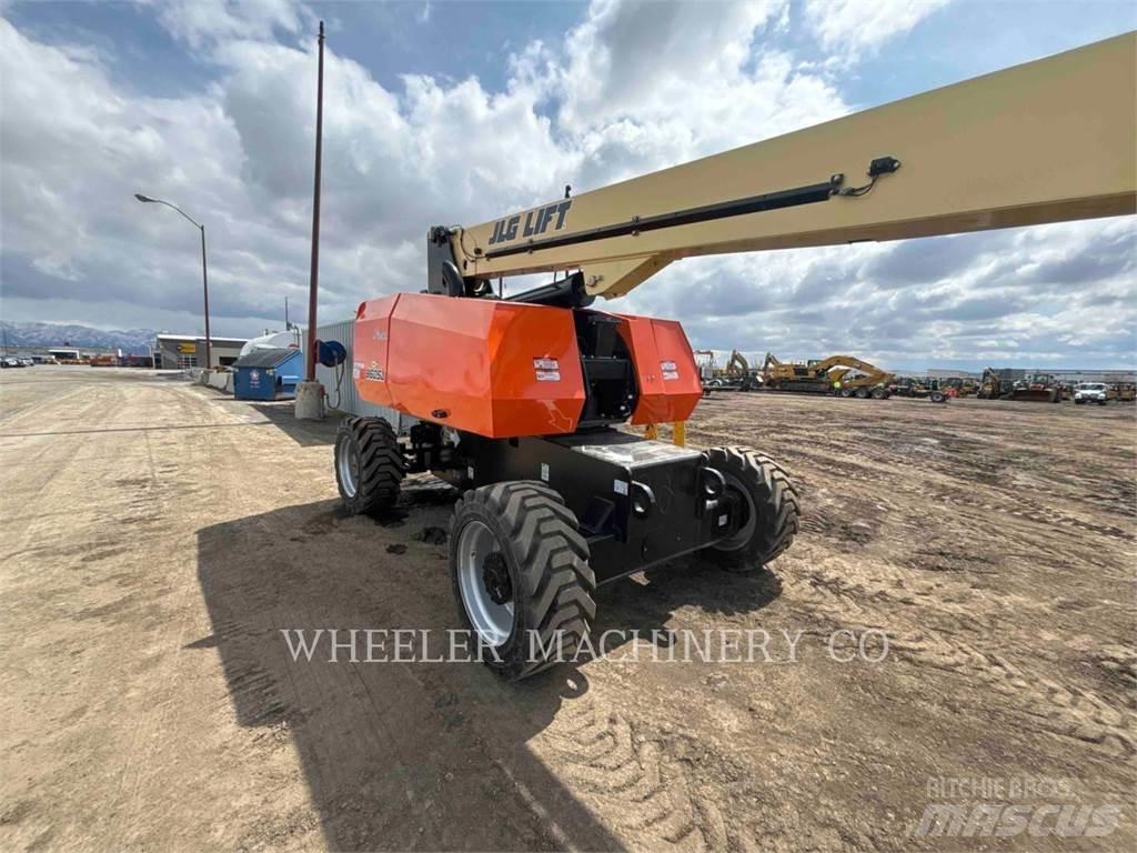 JLG 860SJ SP Kĺbové plošiny