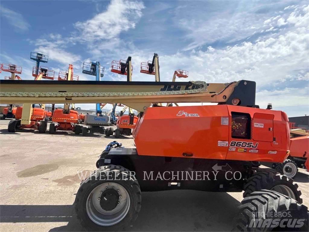 JLG 860SJ SP Kĺbové plošiny