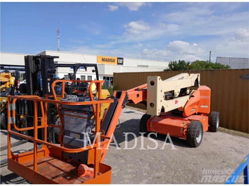 JLG E450AJ Kĺbové plošiny