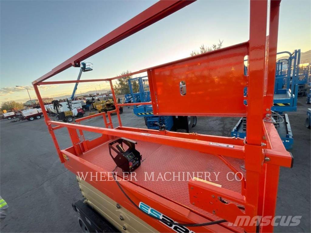 JLG ES3246 Nožnicové zdvíhacie plošiny