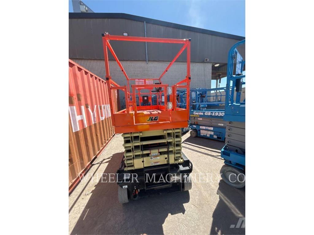 JLG ES3246 Nožnicové zdvíhacie plošiny