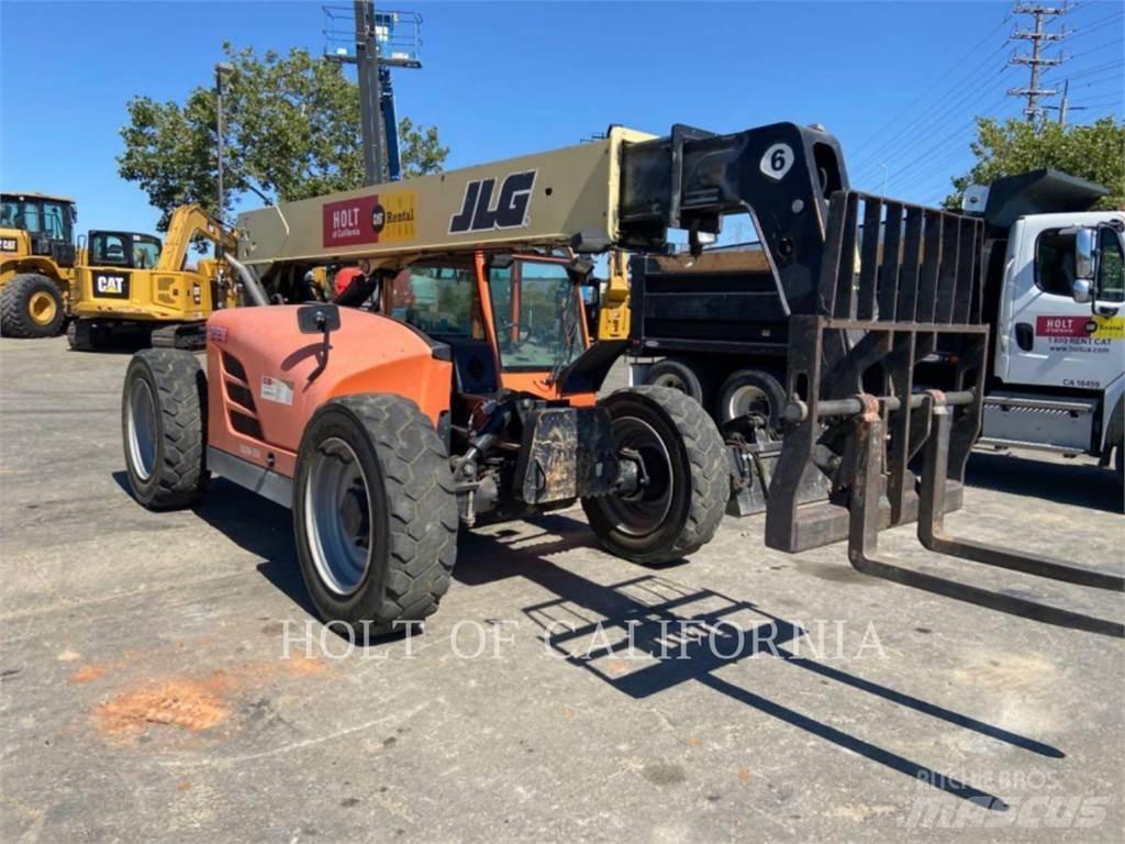 JLG G6-42A Teleskopické manipulátory