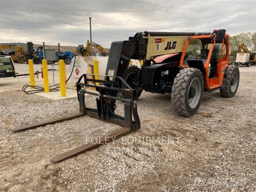JLG G9-43AO Teleskopické manipulátory